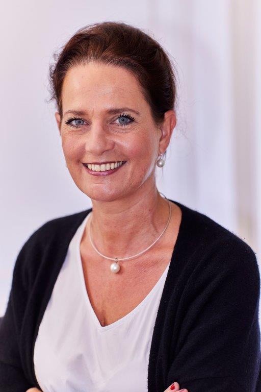 Judith-K 9.jpg (38 KB)